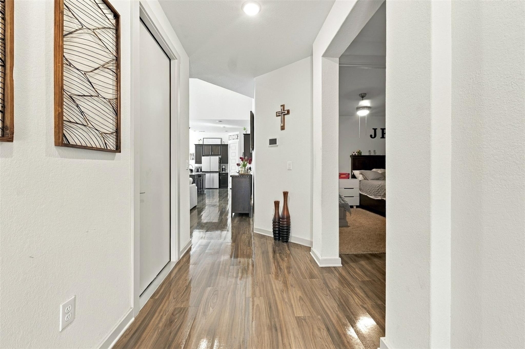 2405 Gabriels Horn Rd - Photo 3