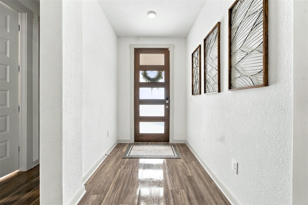 2405 Gabriels Horn Rd - Photo 2