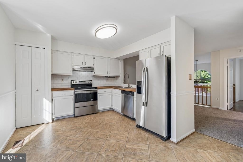 9632 Hadleigh Court - Photo 42