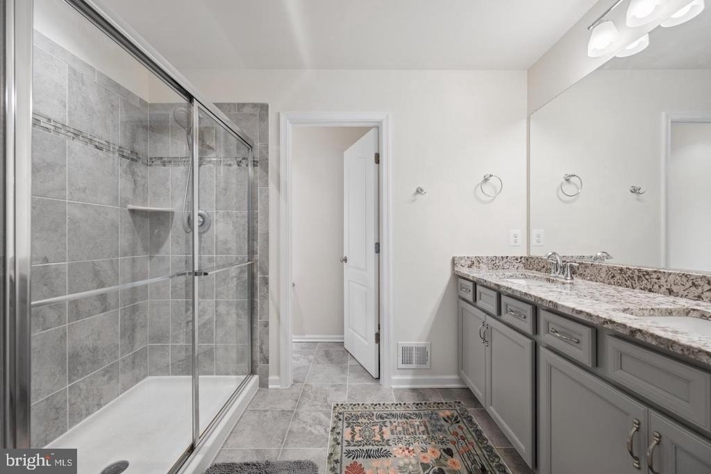 8463 Randell Ridge Road - Photo 36