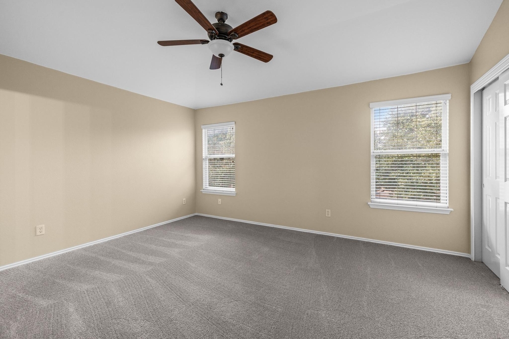 1142 Stone Forest Trl - Photo 17
