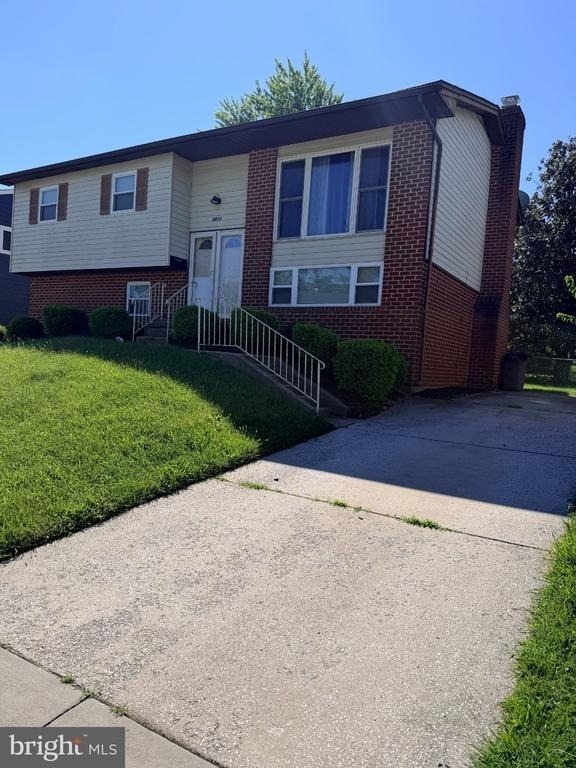 9811 Southall Road - Photo 0