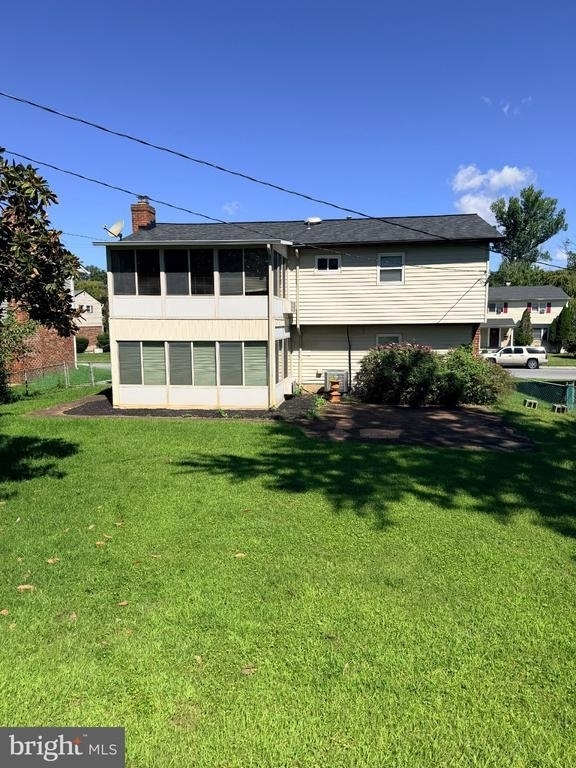 9811 Southall Road - Photo 19