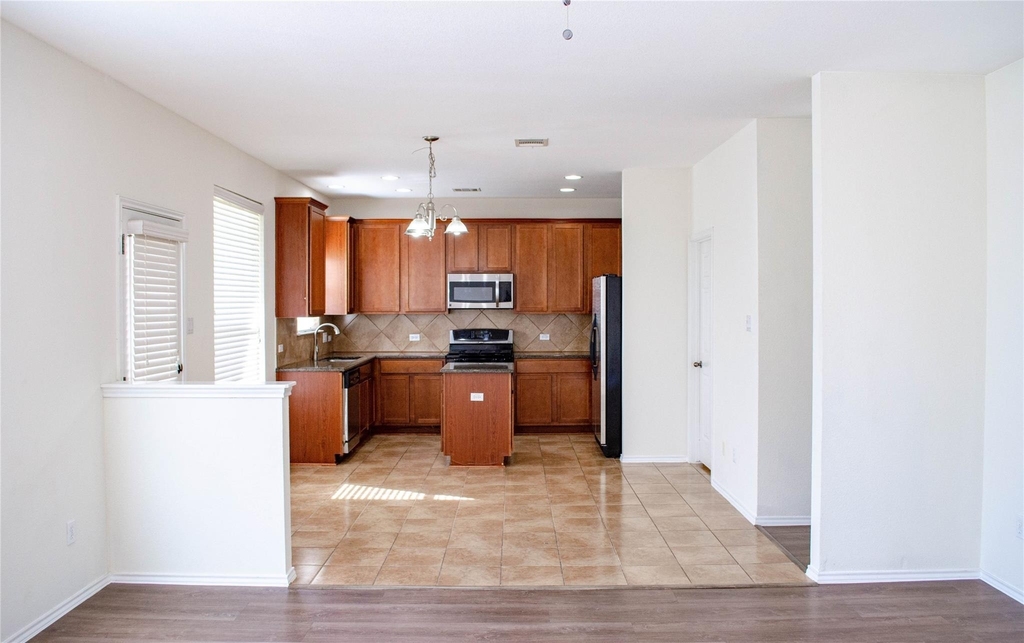 14213 Willow Tank Dr - Photo 8