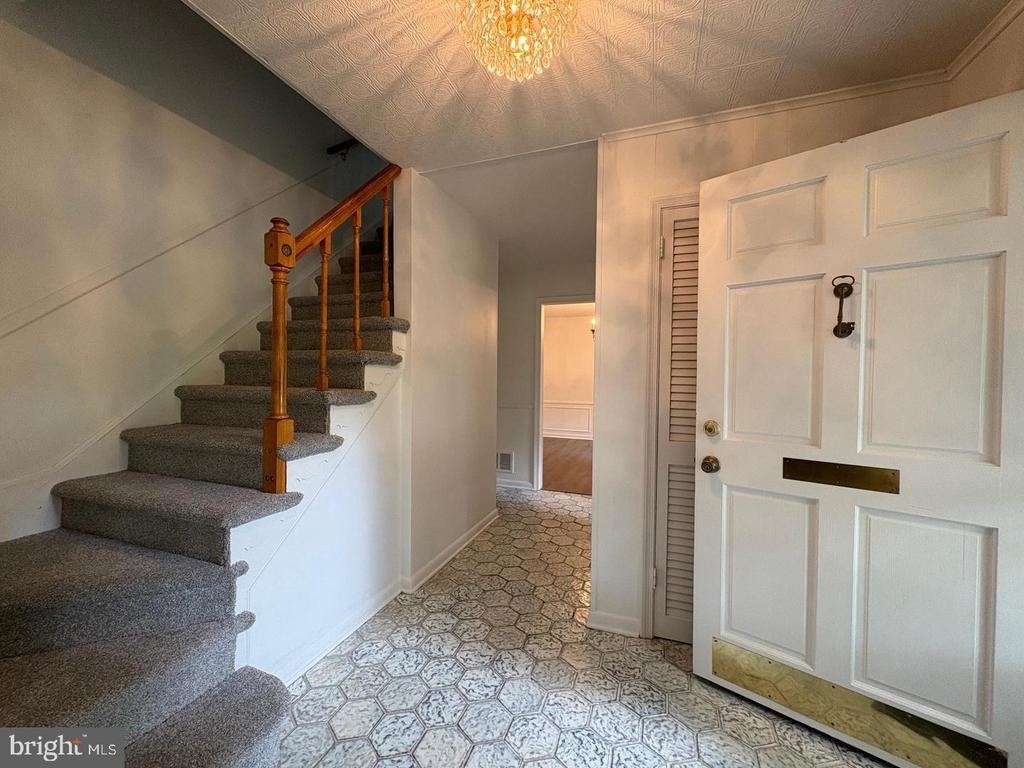 3306 Whitesworth Road - Photo 2