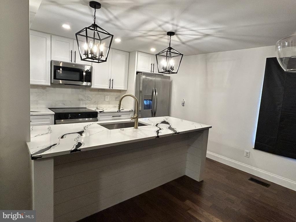 9 Garobe Court - Photo 8
