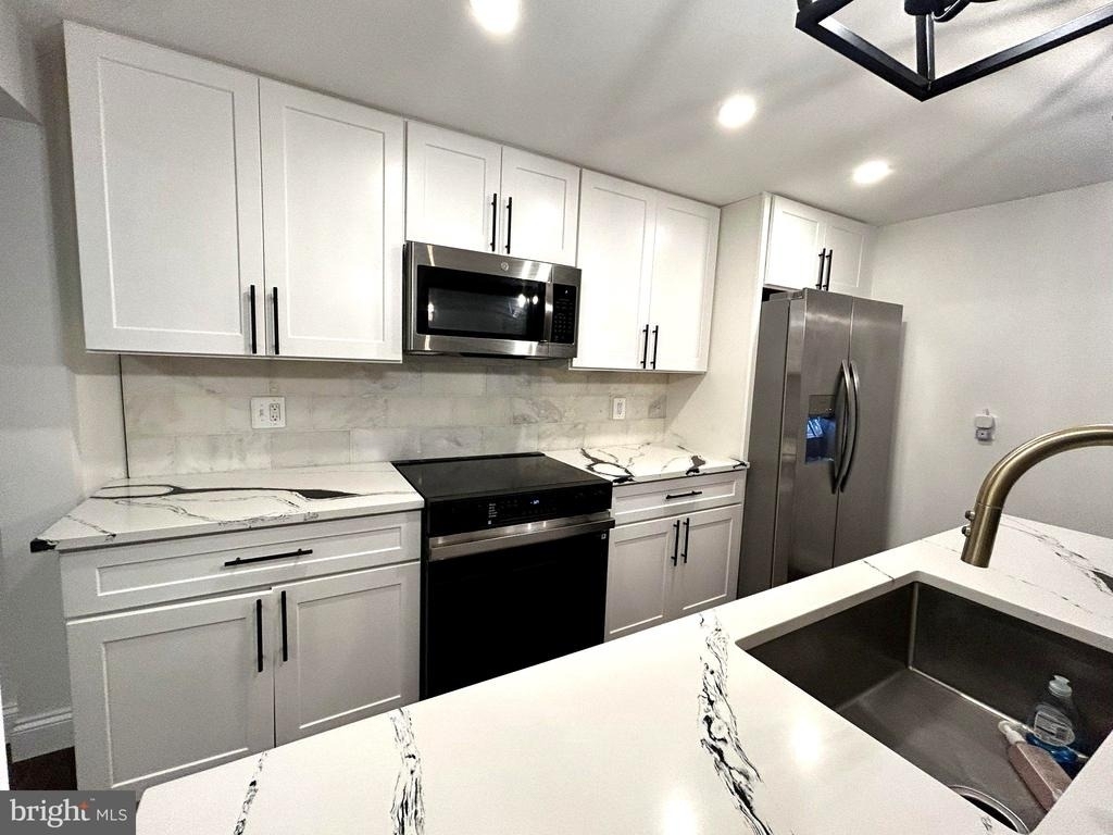 9 Garobe Court - Photo 4