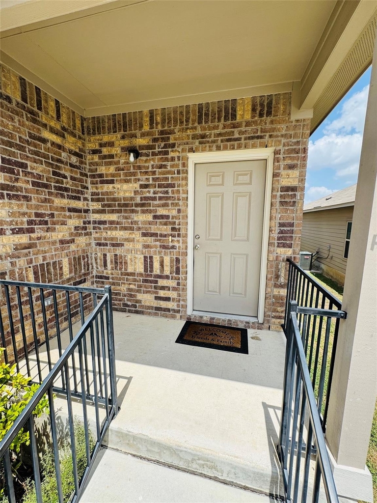 13535 Lily Ln - Photo 2