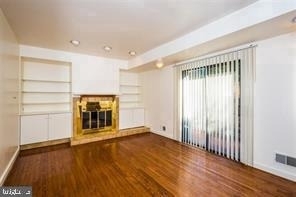 827 S Bond Street - Photo 0