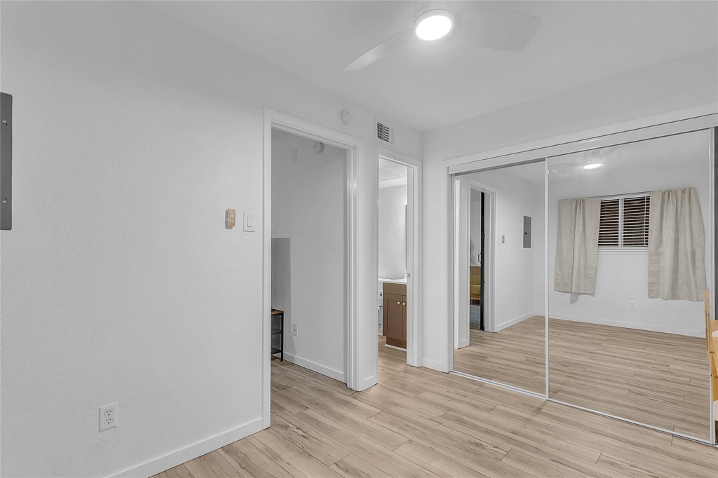 1840 Burton Dr - Photo 8