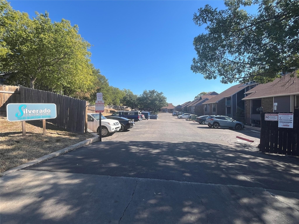 1840 Burton Dr - Photo 16