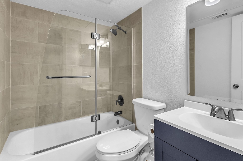 1840 Burton Dr - Photo 5