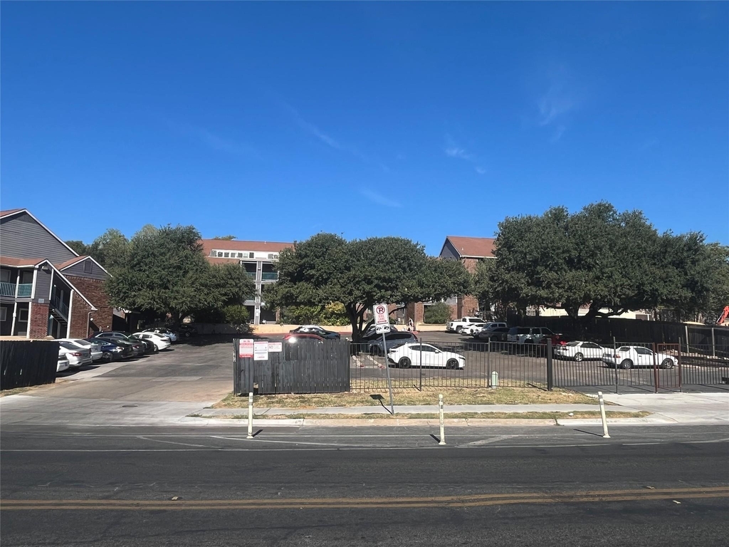 1840 Burton Dr - Photo 12