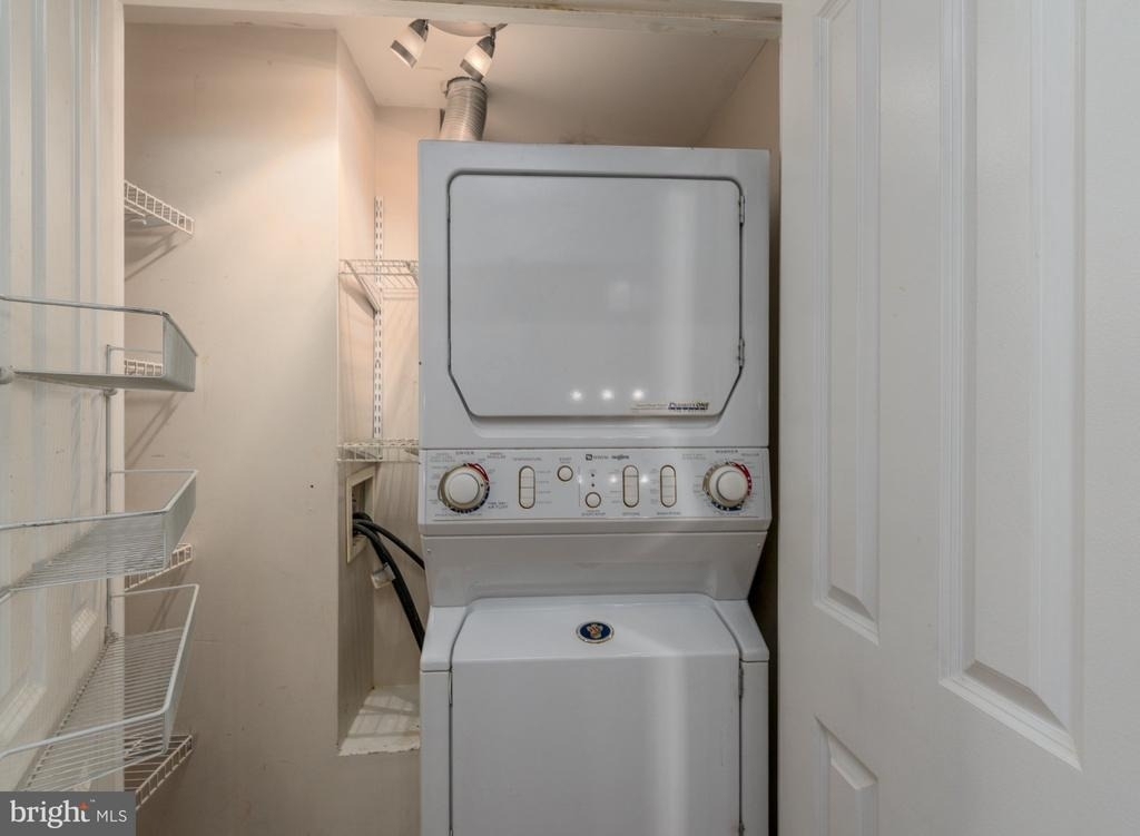 2224 Bank Street - Photo 16