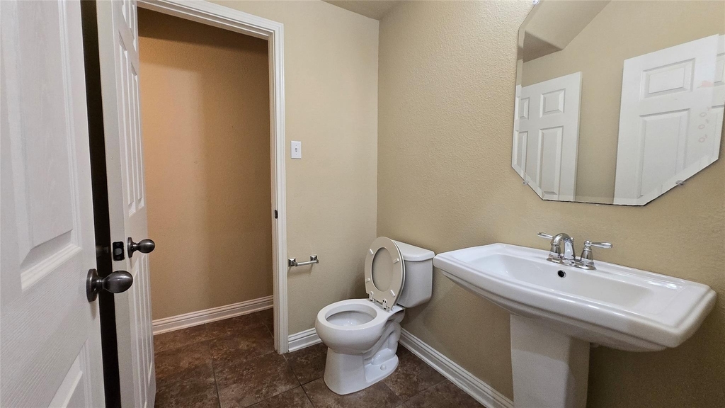 11804 Quintana Cv - Photo 11