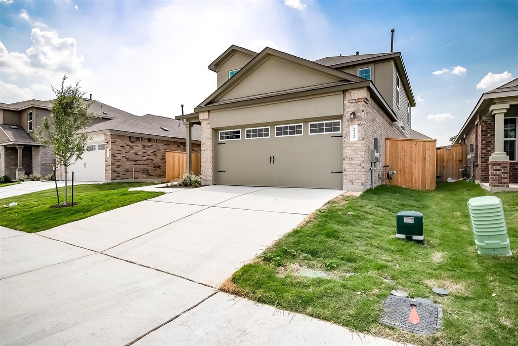 232 Canley Loop - Photo 1