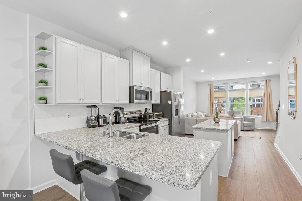 158 Woodgate Circle - Photo 13