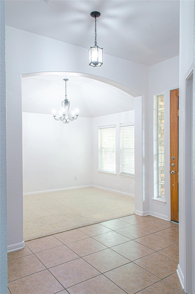 7709 Black Mountain Dr - Photo 2