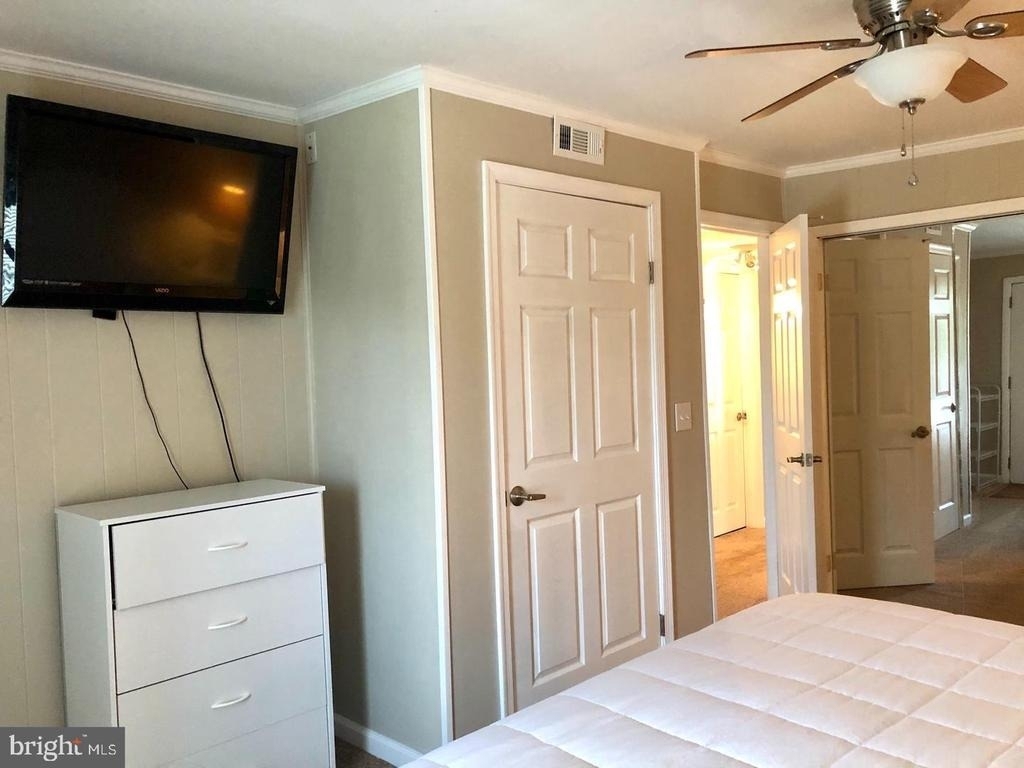 30138 Cedar Shores Road - Photo 18