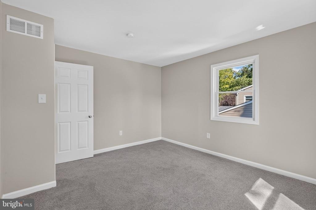 5 Firethorn Court - Photo 32
