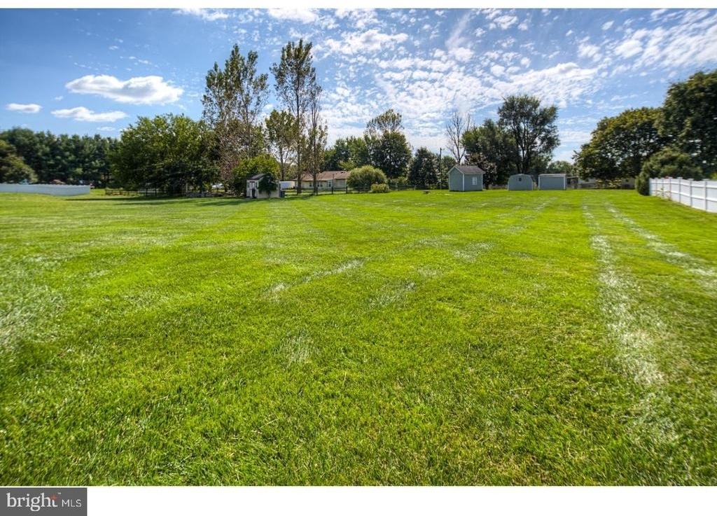 33 Hempstead Drive - Photo 22