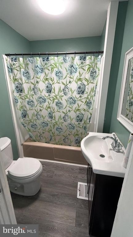 2318 S Dupont Boulevard - Photo 2