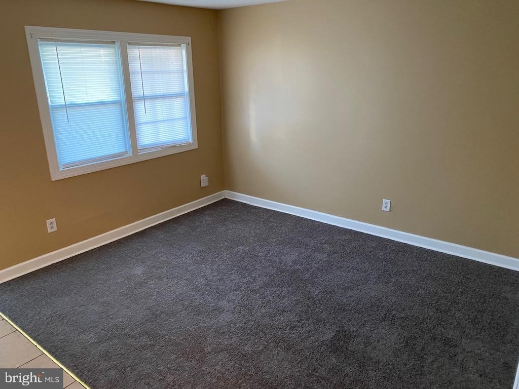 496 Barrister Place - Photo 9