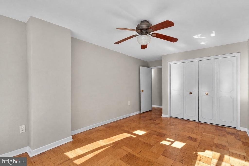 2501 Calvert Street Nw - Photo 11