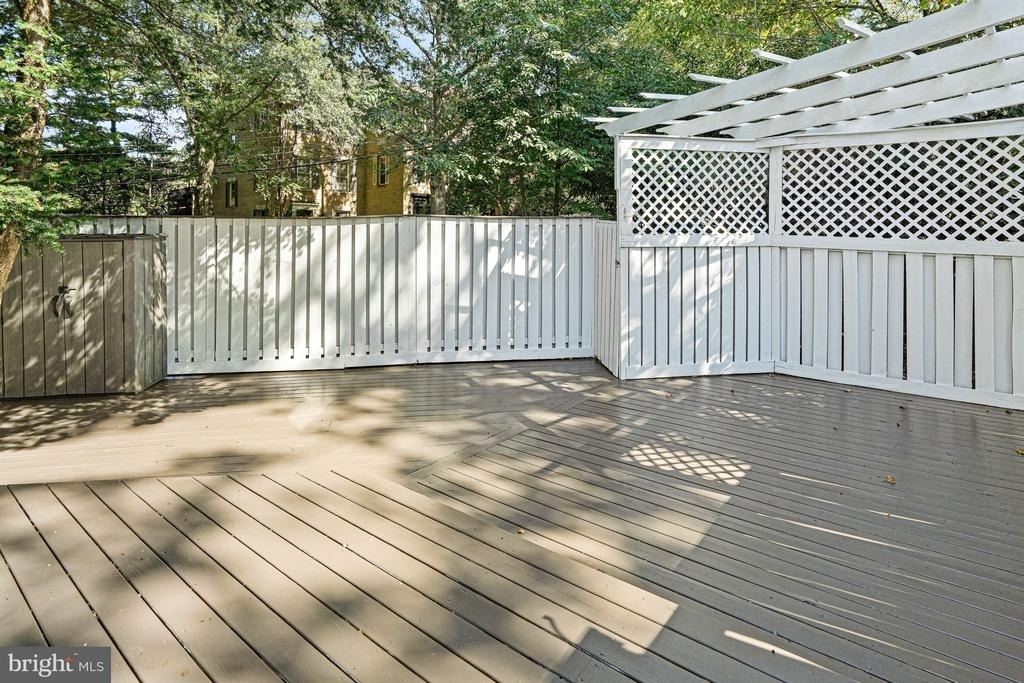 2749 Arizona Avenue Nw - Photo 35