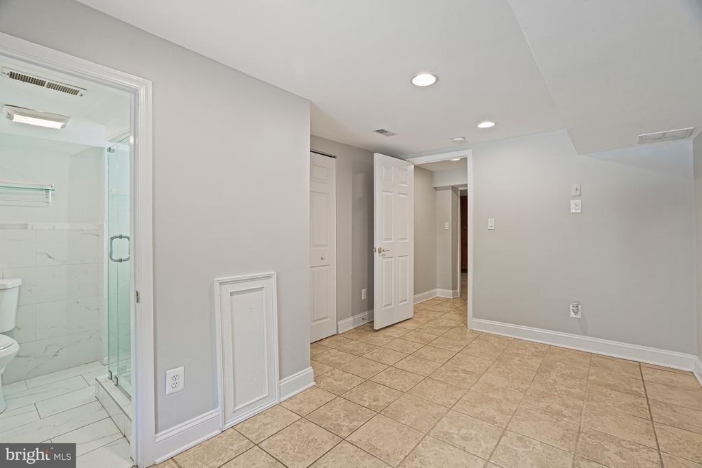 2749 Arizona Avenue Nw - Photo 29