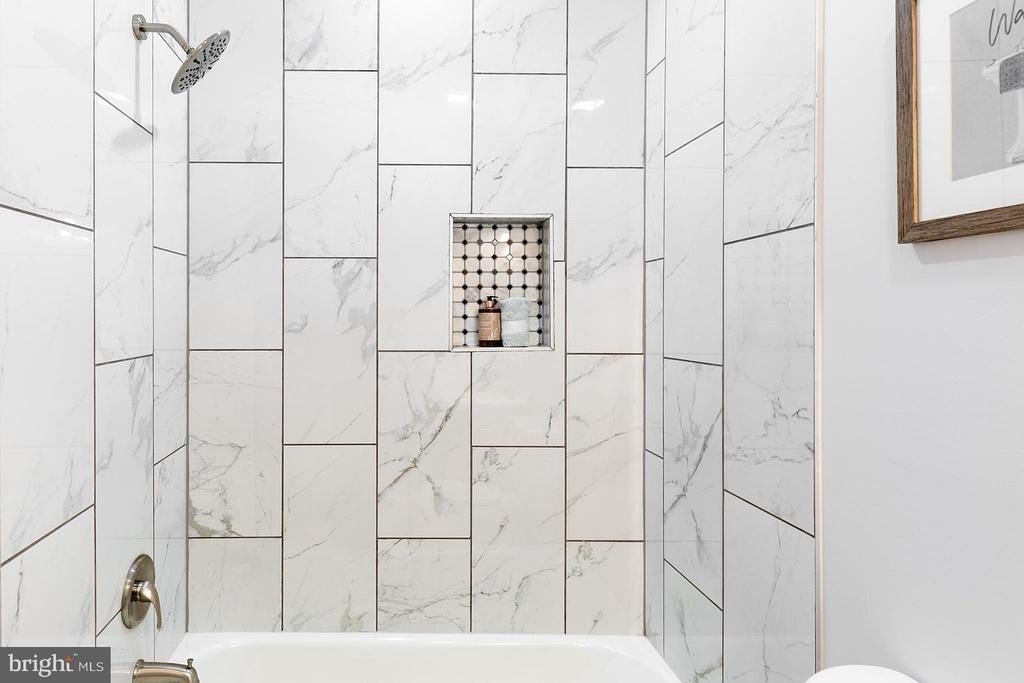 209 15th Street Ne - Photo 10
