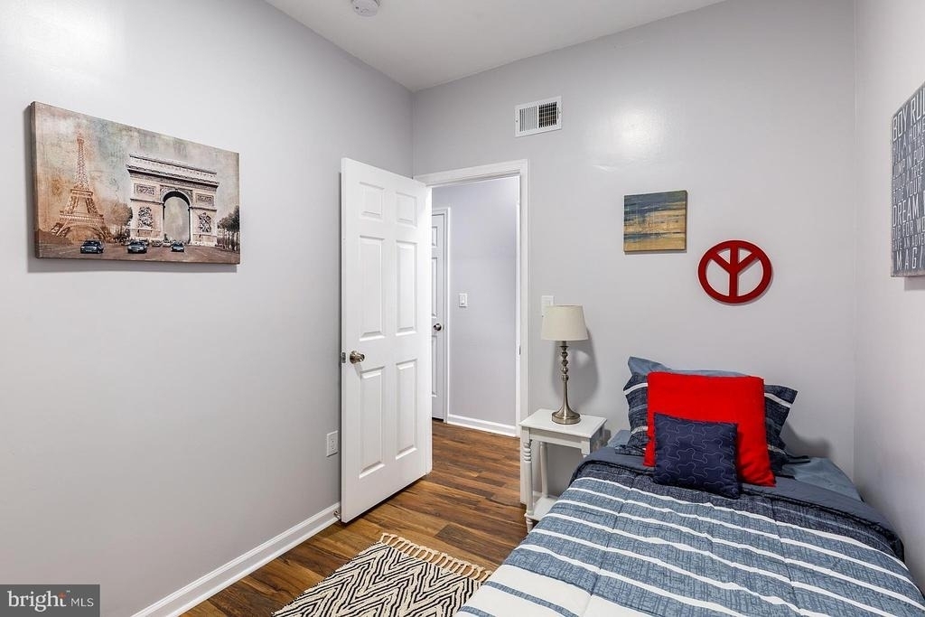 209 15th Street Ne - Photo 13