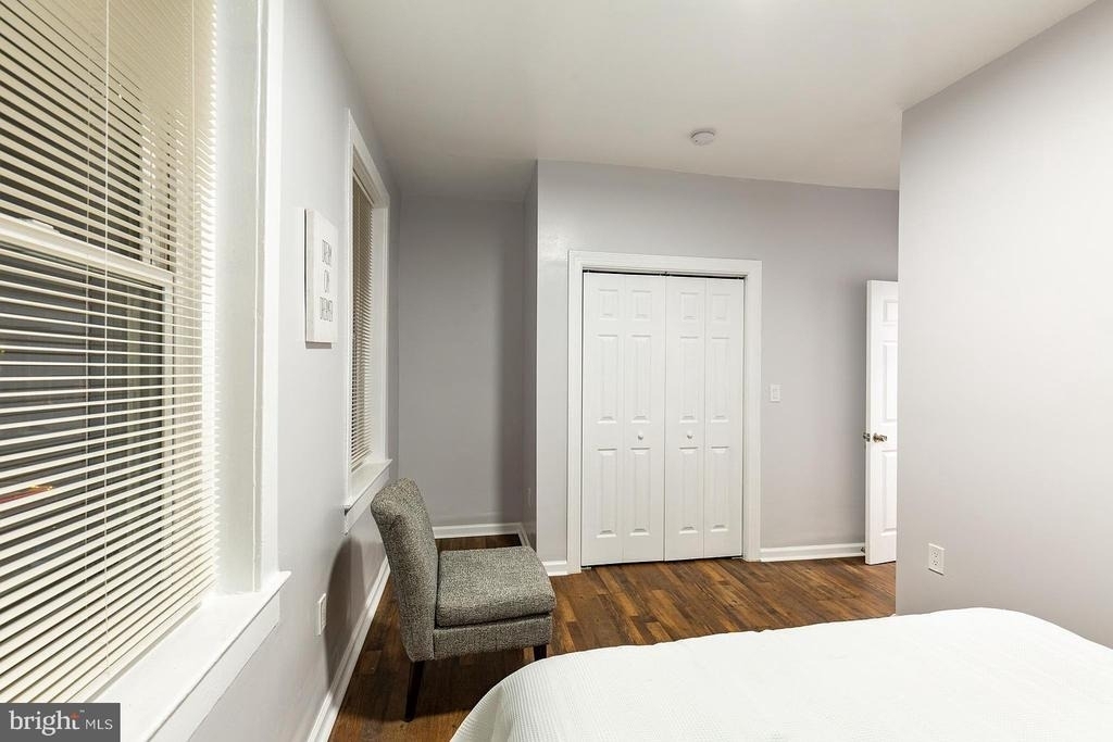 209 15th Street Ne - Photo 24