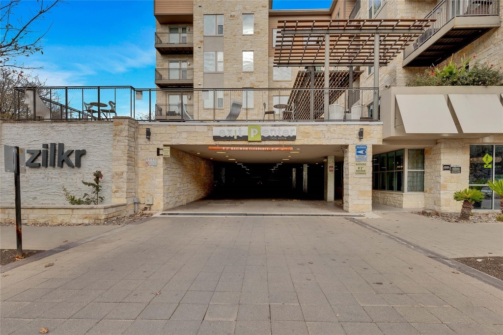1900 Barton Springs Rd - Photo 25