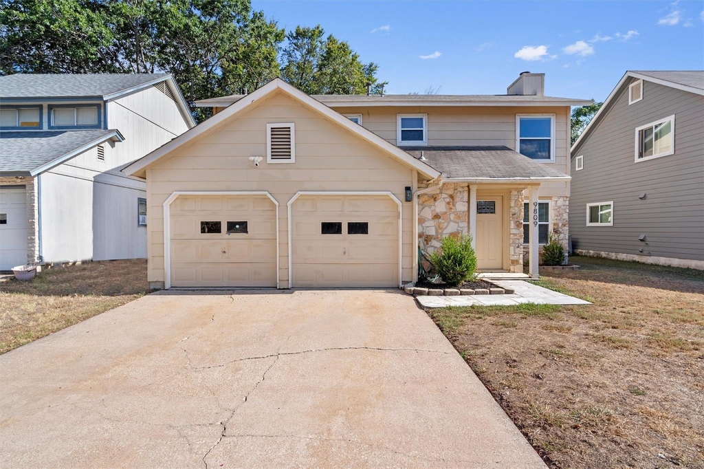 9809 Meadowheath Dr - Photo 0