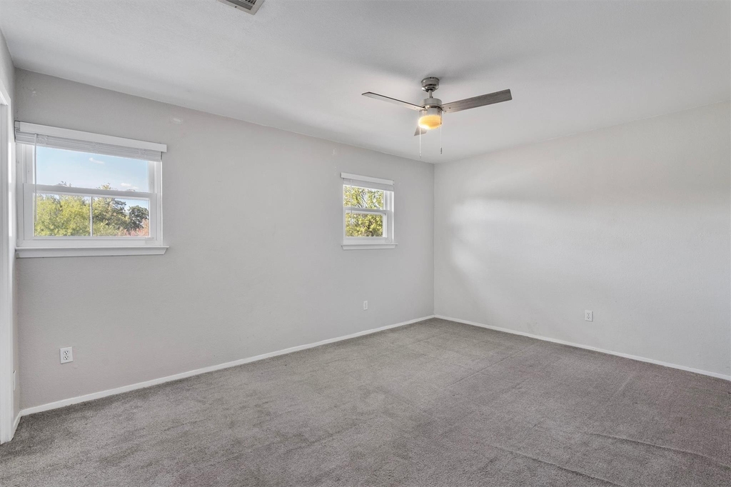 9809 Meadowheath Dr - Photo 21