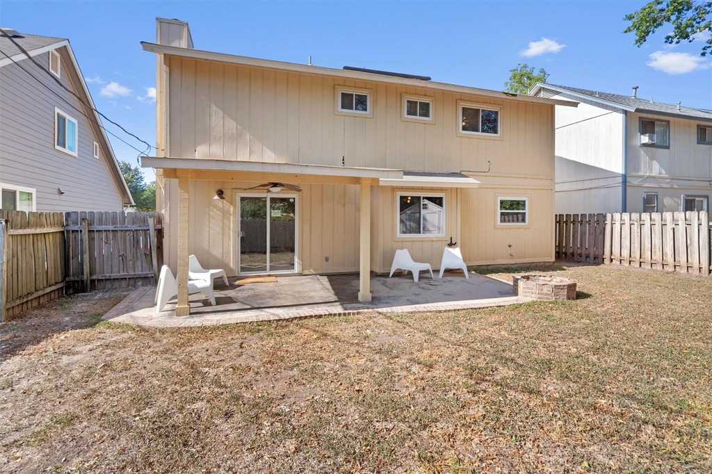 9809 Meadowheath Dr - Photo 24