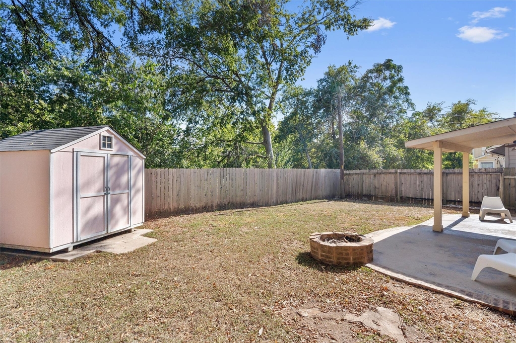 9809 Meadowheath Dr - Photo 27