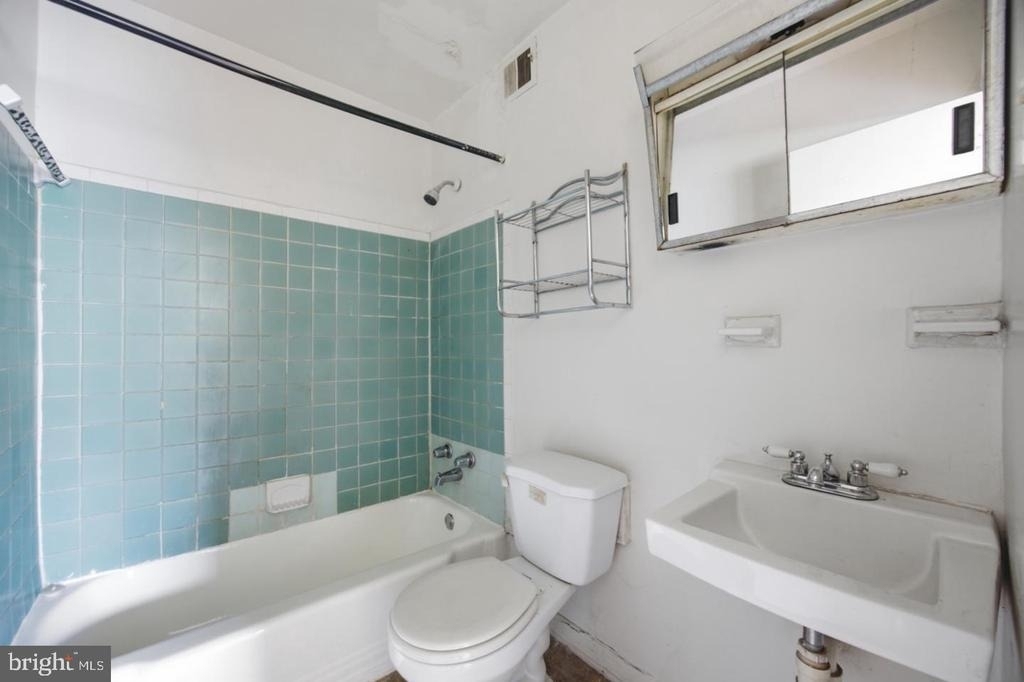 1303 Congress Street Se - Photo 15