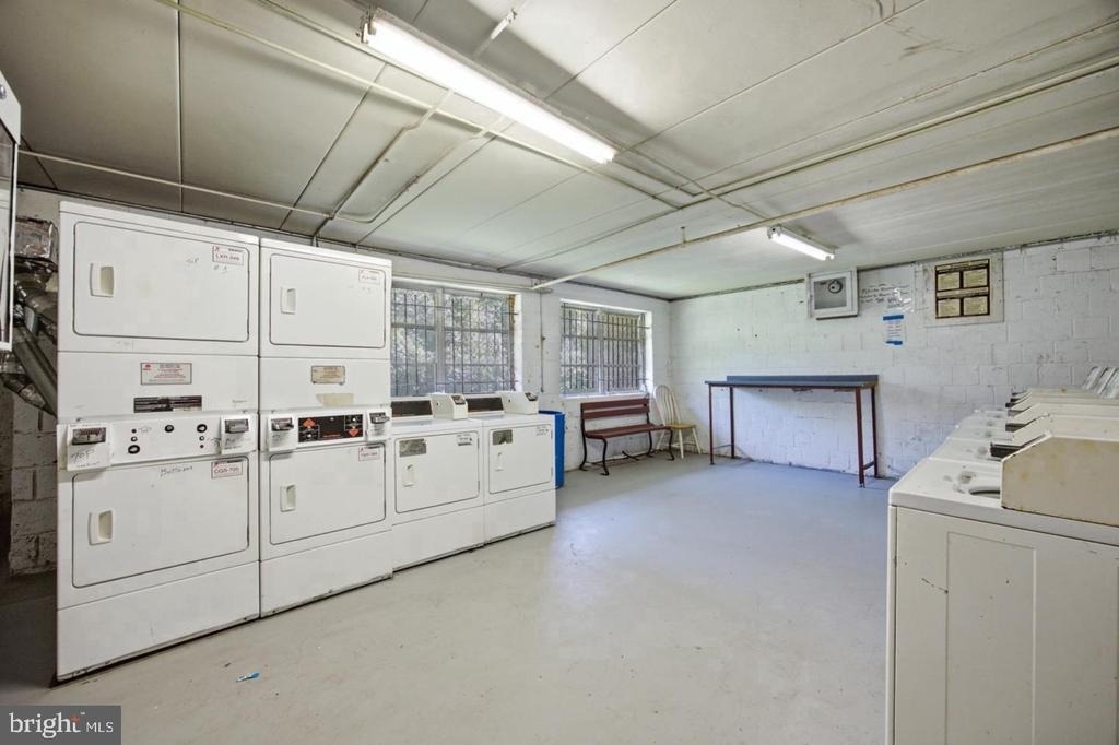 1307 Congress Street Se - Photo 19