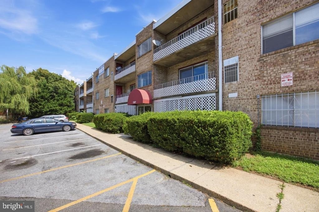 1307 Congress Street Se - Photo 0