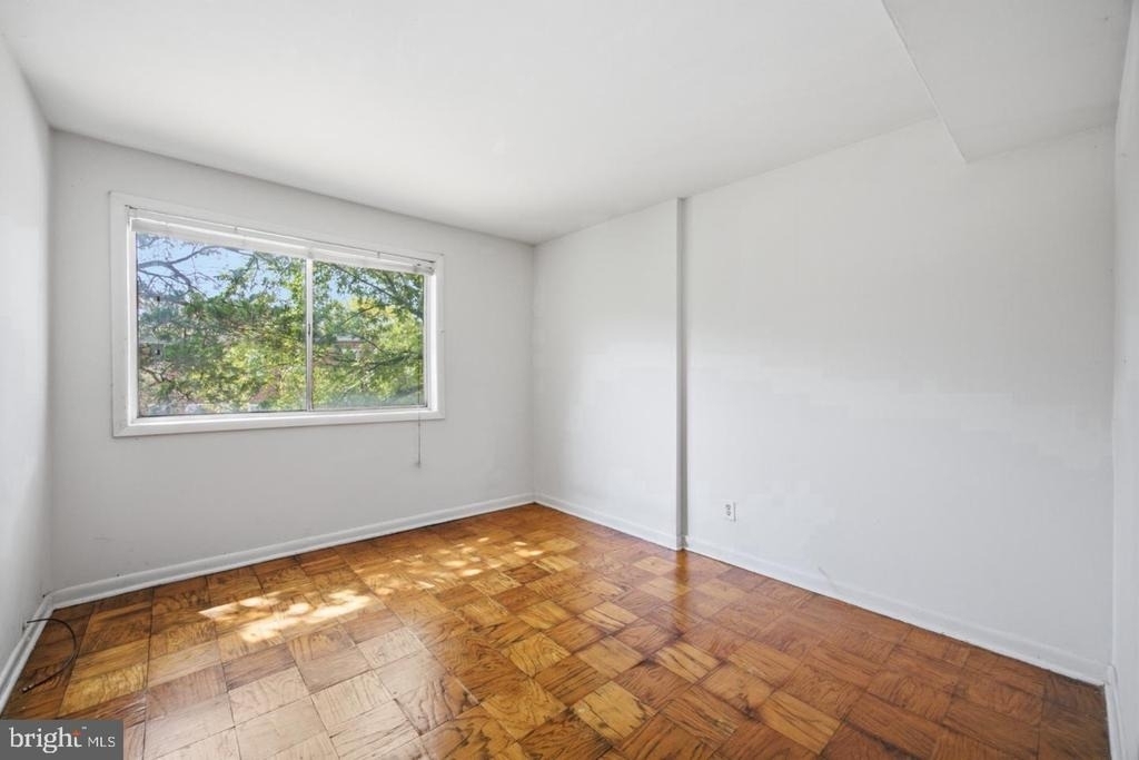 1307 Congress Street Se - Photo 10