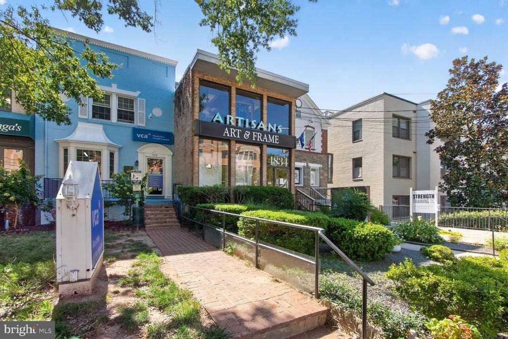 4929 Macarthur Boulevard Nw - Photo 43