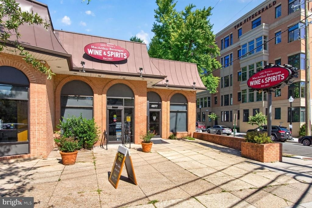 4929 Macarthur Boulevard Nw - Photo 40