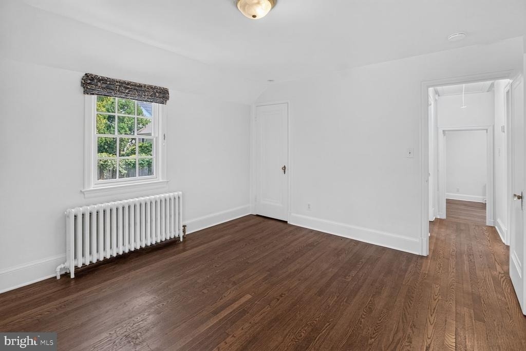 4929 Macarthur Boulevard Nw - Photo 17