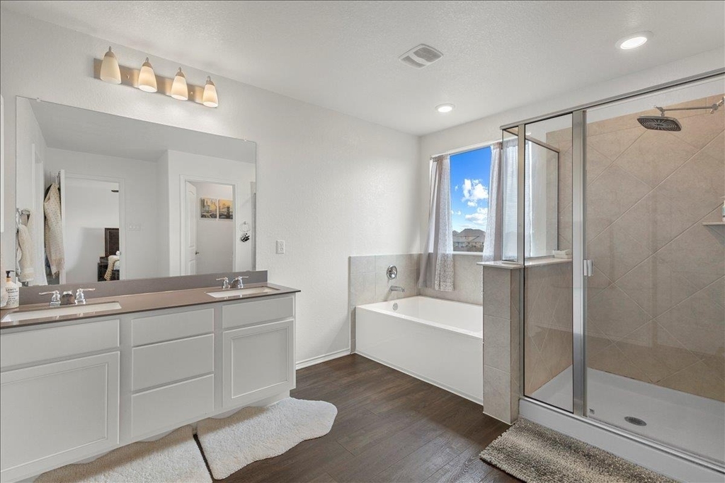 4531 Avellino Dr - Photo 16