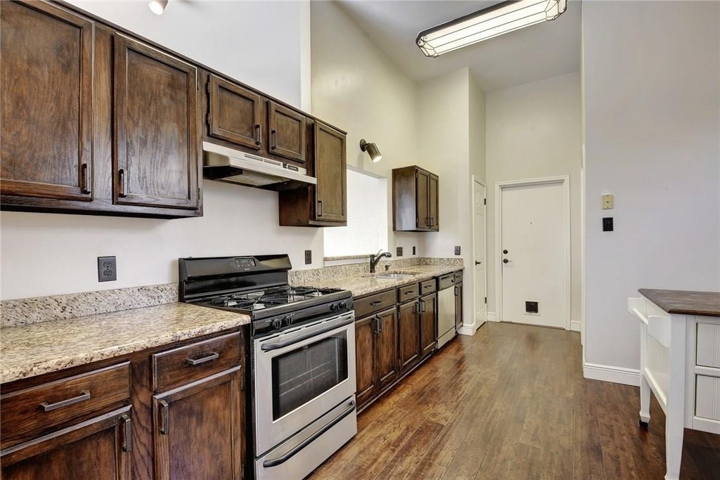 15811 De Peer Ave - Photo 11