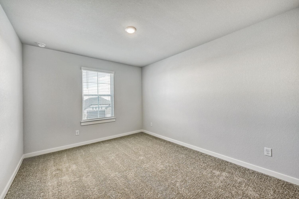 3208 Canyon River Ln - Photo 14