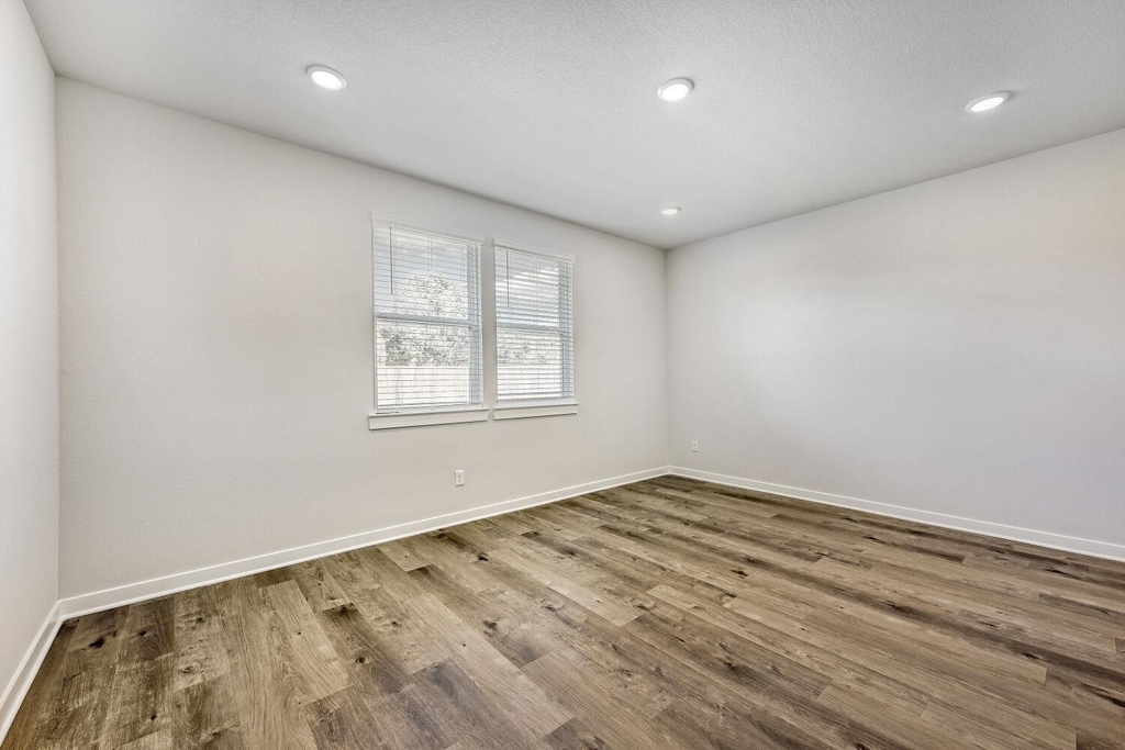 3208 Canyon River Ln - Photo 8
