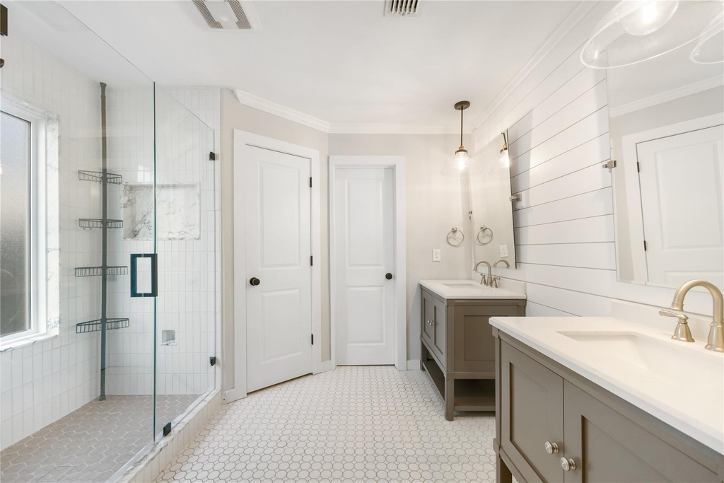 7505 Burly Oak Cir - Photo 12
